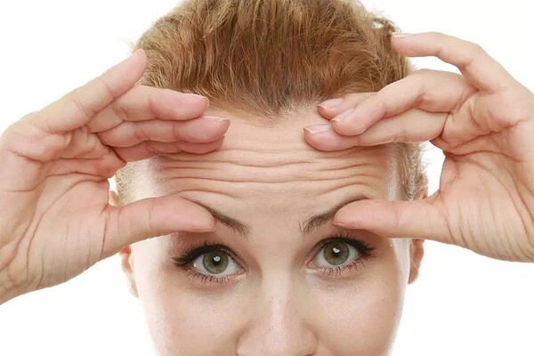 لیفتینگ شقیقه برای رفع چروک پیشانی
